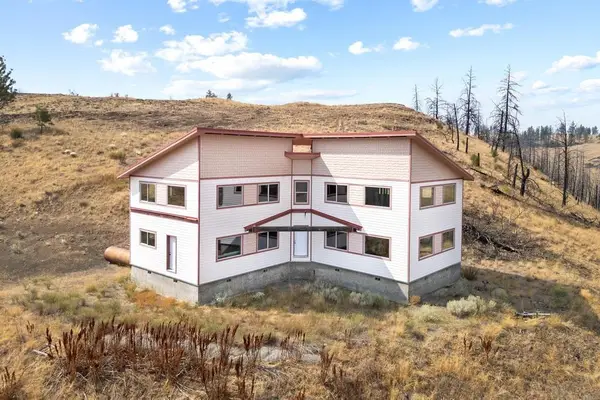 31725 N Hawk Creek Rd, Davenport, WA 99122