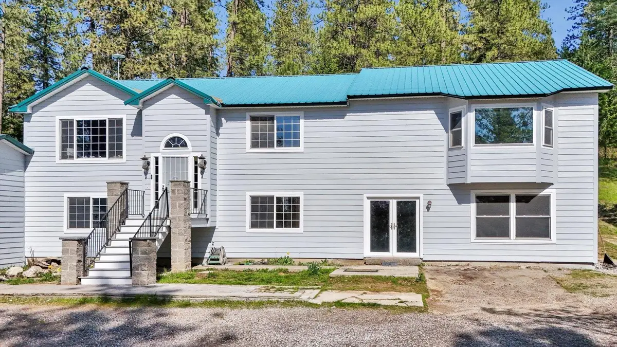 14804 N Woodside Dr, Spokane, WA 99217 - Image #1