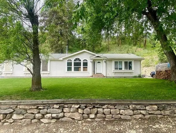 2 Fine Hill Rd, Kettle Falls, WA 99141-0000