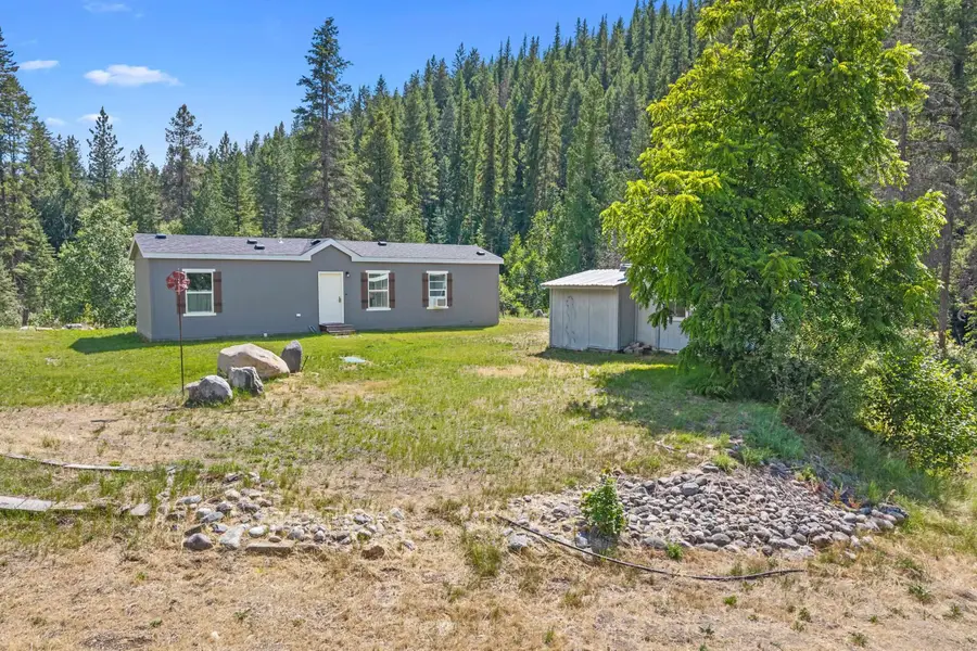 4440 Northport Waneta Rd, Northport, WA 99114 - Image #2