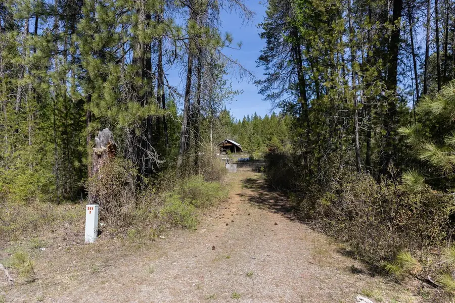 271 Deer Valley Ln, Newport, WA 99156 - Image #2