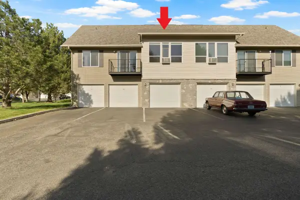 22855 E Country Vista Dr #512, Liberty Lake, WA 99019