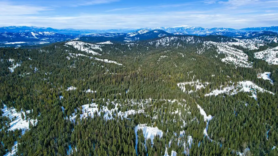 800 Hillcrest Ln, Newport, WA 99156 - Image #2