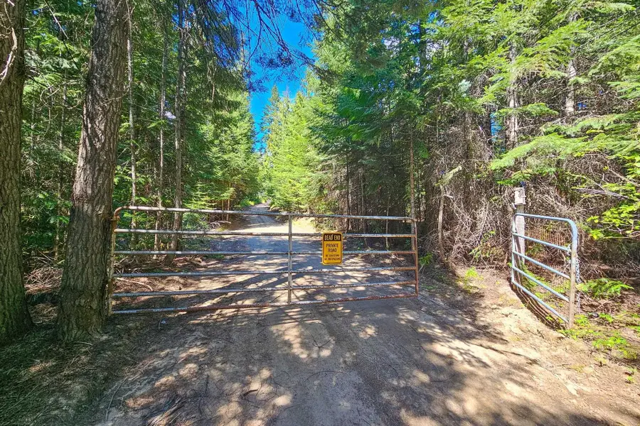 270 Lupine Ln, Newport, WA 99156 - Image #2