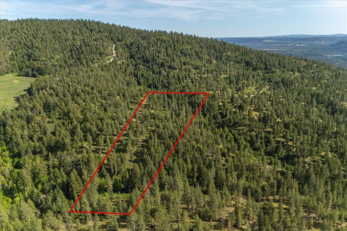 7600 W Bernhill Rd, Spokane, WA 99208 - Image #1