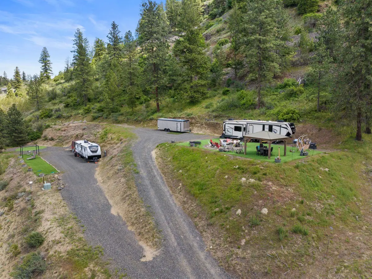 39500 Lakewind Dr N, Seven Bays, WA 99122 - Image #1