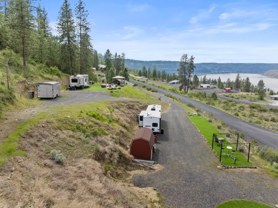 39500 Lakewind Dr N, Seven Bays, WA 99122 - Image #2