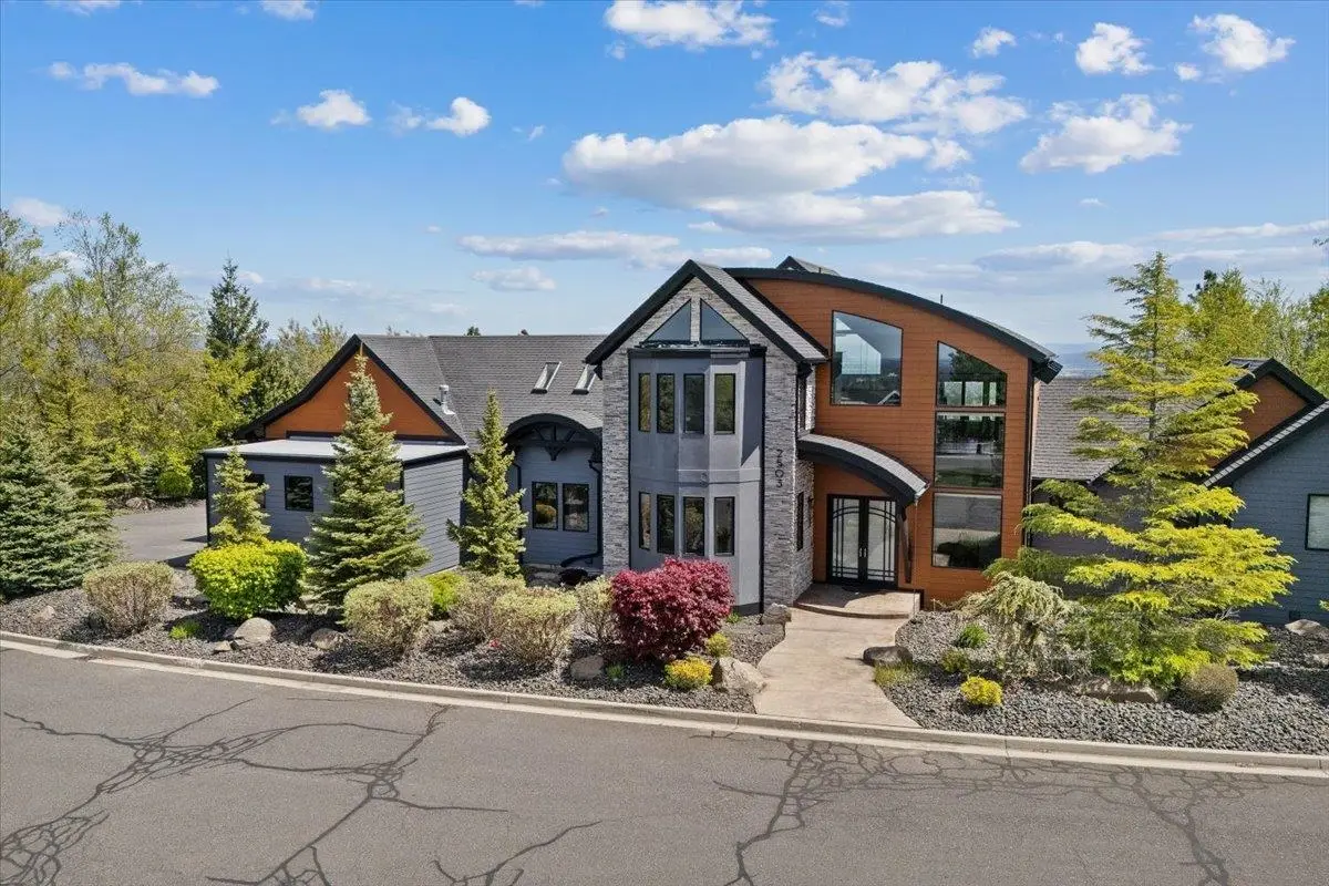 2503 S Thierman Ln, Spokane, WA 99223 - Image #1