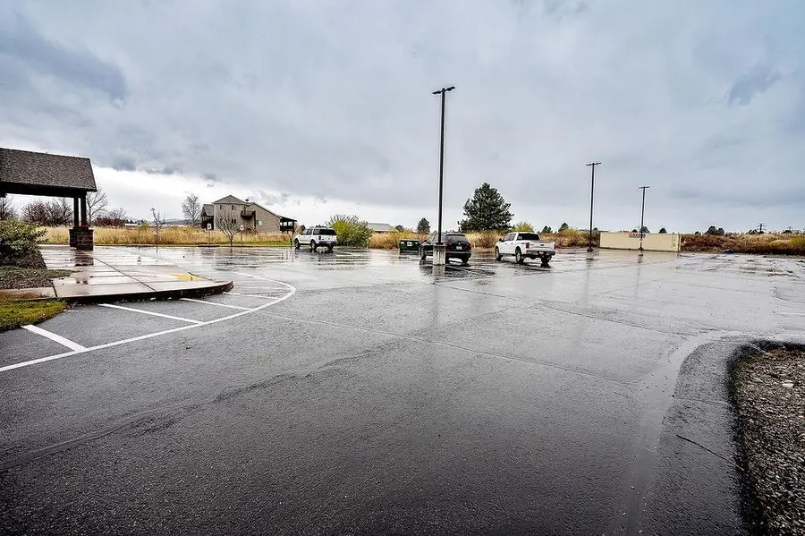 6701 N Idaho Rd, Newman Lake, WA 99025 - Image #3