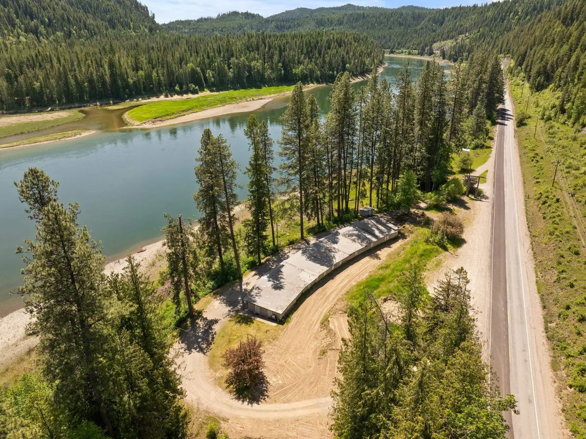 8612 31 Hwy, Ione, WA 99139 - Image #1