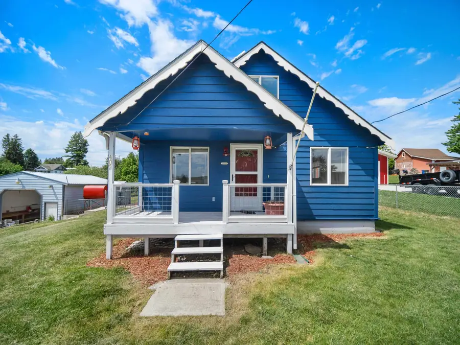 409 N 2nd St, Fairfield, WA 99012 - Image #2