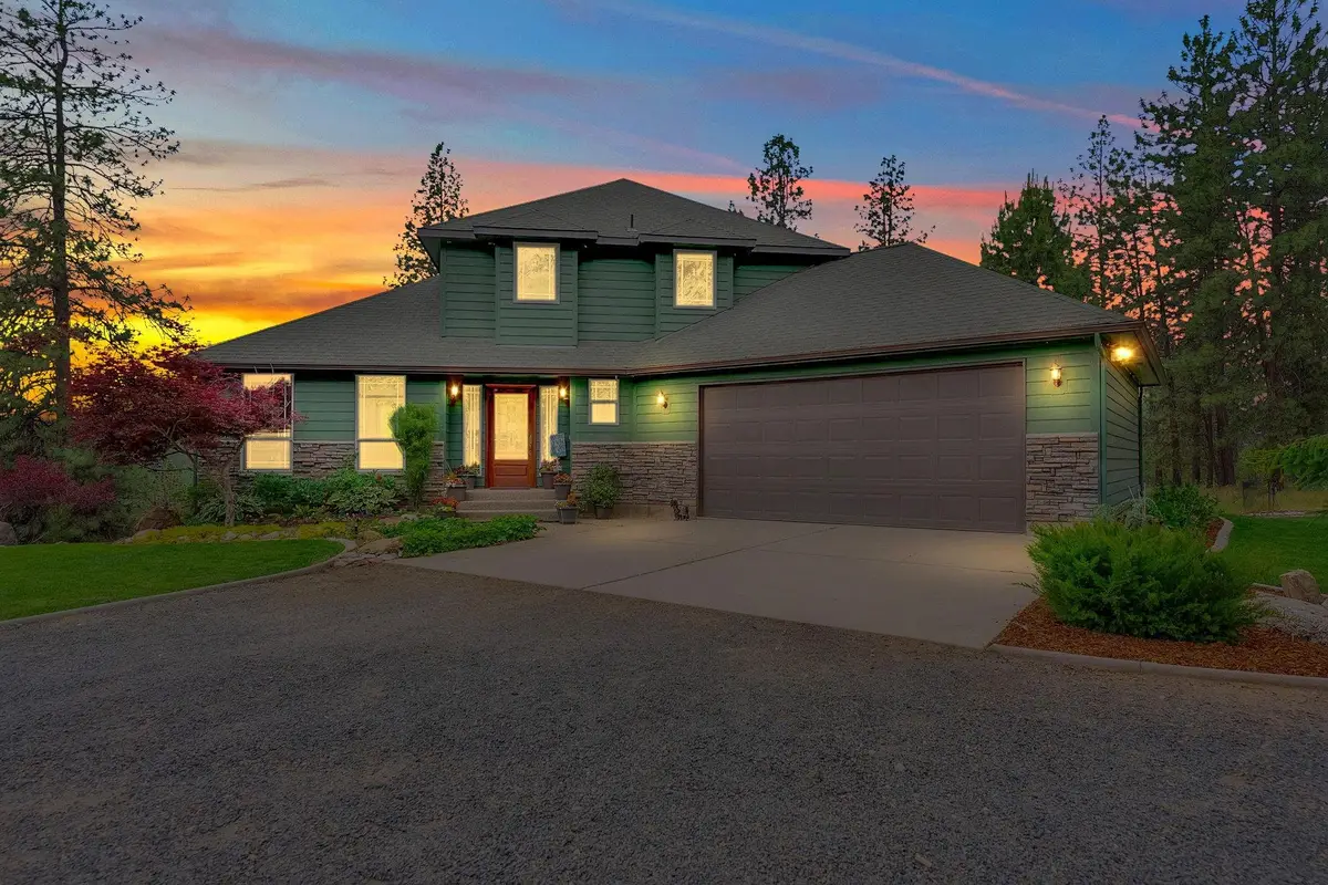 6533 D Lois Way, Nine Mile Falls, WA 99026 - Image #1