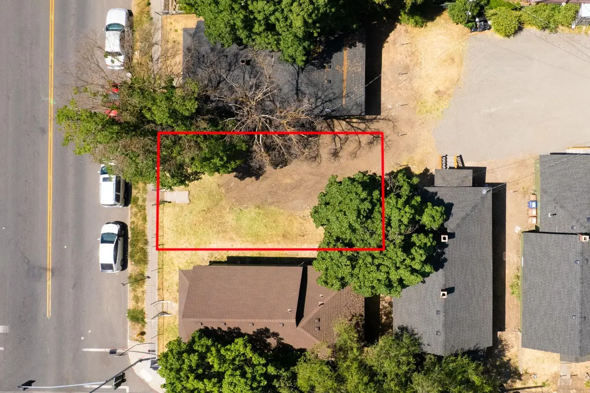 1606 W Maxwell Ave, Spokane, WA 99201 - Image #1