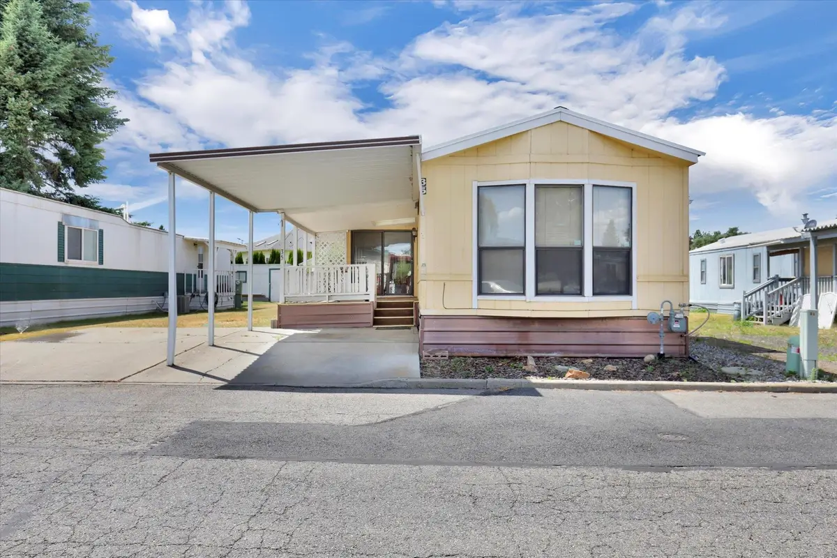 7303 N Crestline St, Spokane, WA 99217 - Image #1