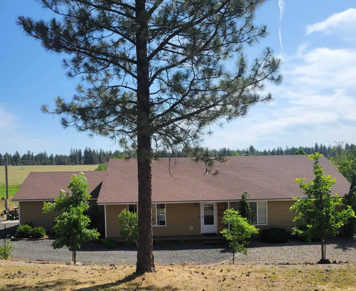 15515 S Curtis Rd, Cheney, WA 99004 - Image #1
