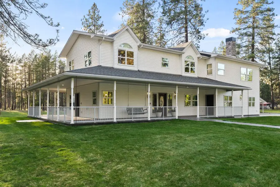 4045 Maple St, Loon Lake, WA 99148 - Image #2