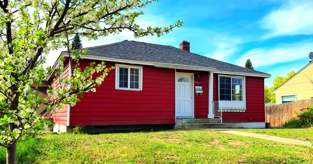 2211 W Rowan Ave, Spokane, WA 99205 - Image #1
