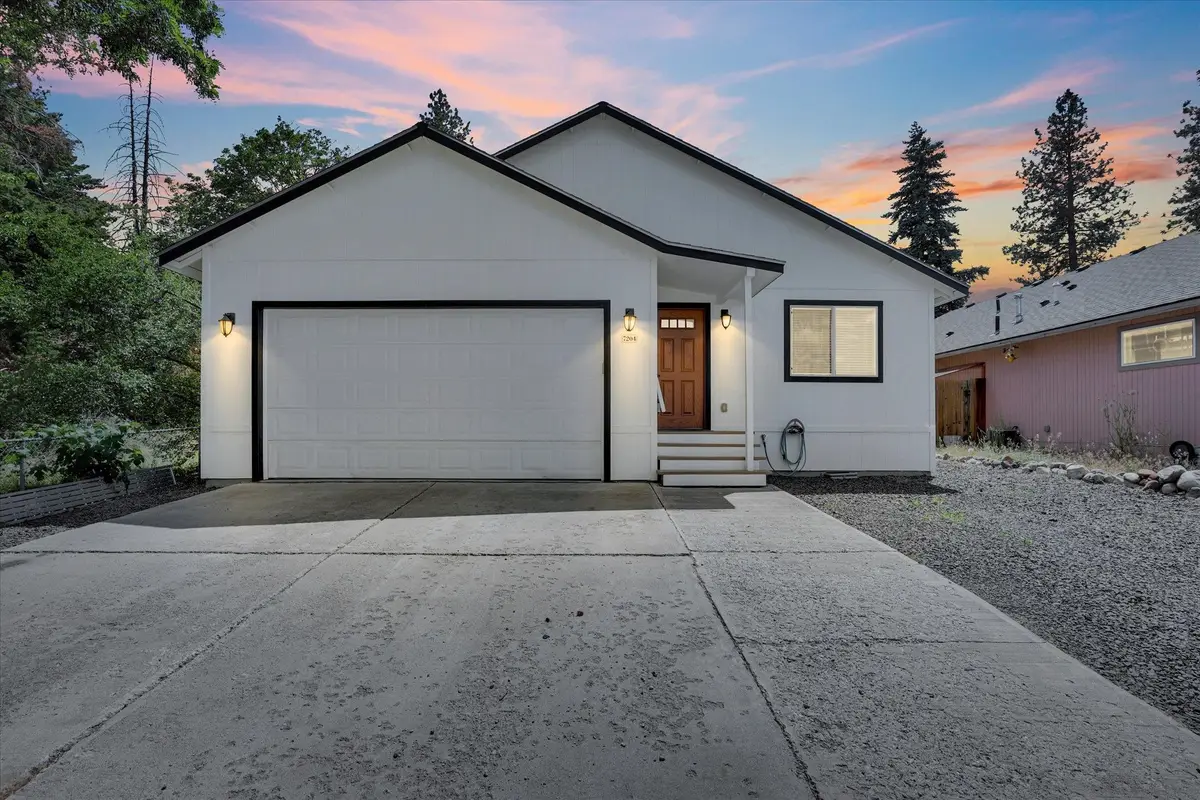 7204 E 4th Ave, Spokane Valley, WA 99212 - Image #1