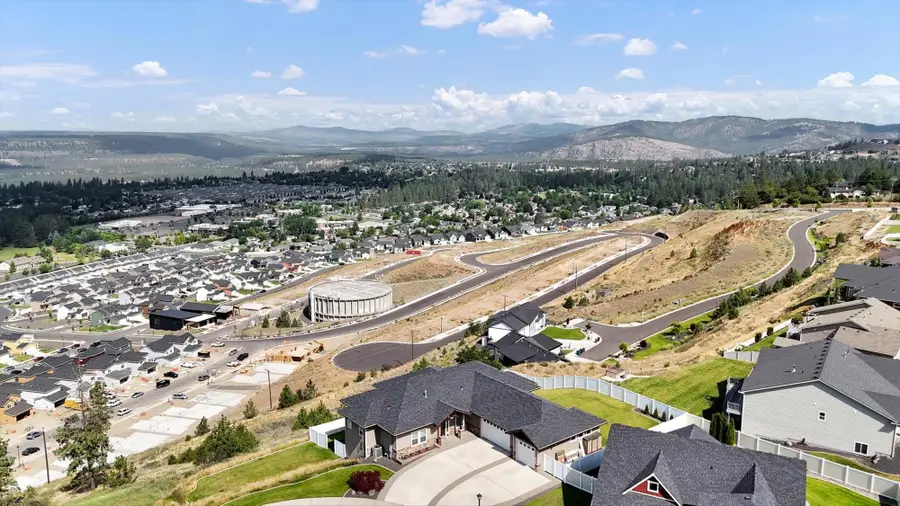 8301 N Upper Mayes Ln, Spokane, WA 99208 - Image #3