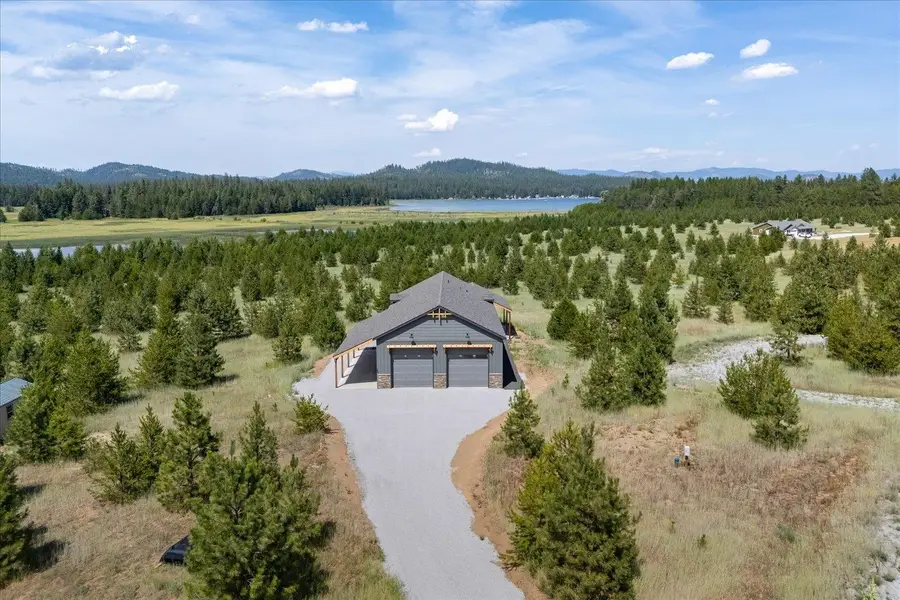 150 Paragon Dr, Newport, WA 99156 - Image #2