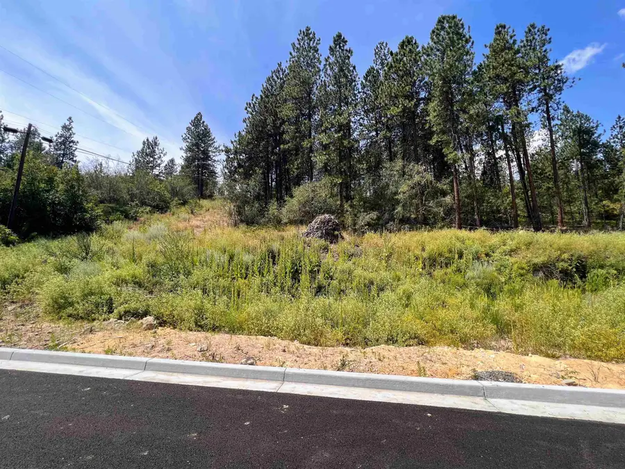 8XXX N Jefferson Dr, Spokane, WA 99208 - Image #2