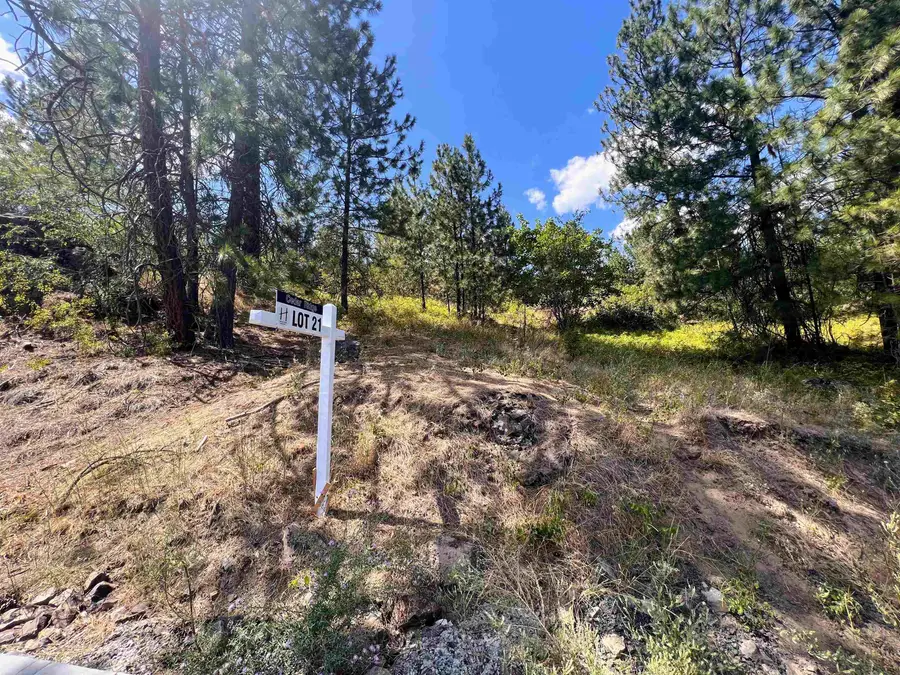 8XXX N Jefferson Dr, Spokane, WA 99208 - Image #3