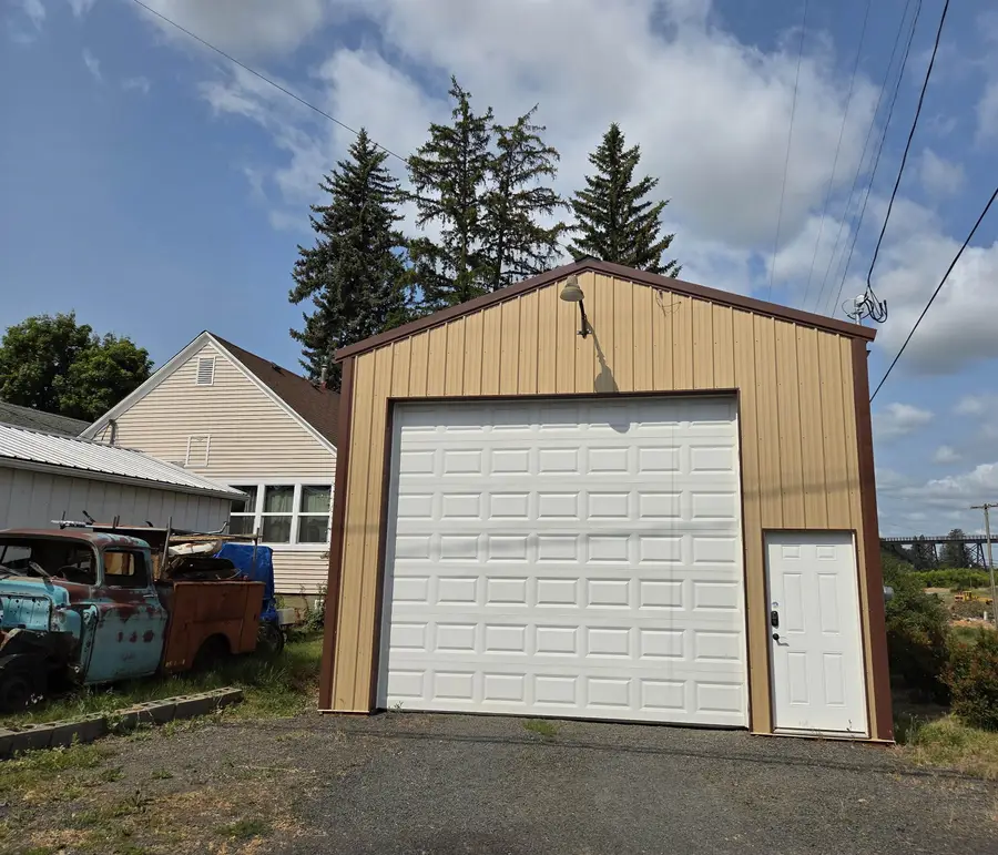 110 W Connell St, Tekoa, WA 99033 - Image #3