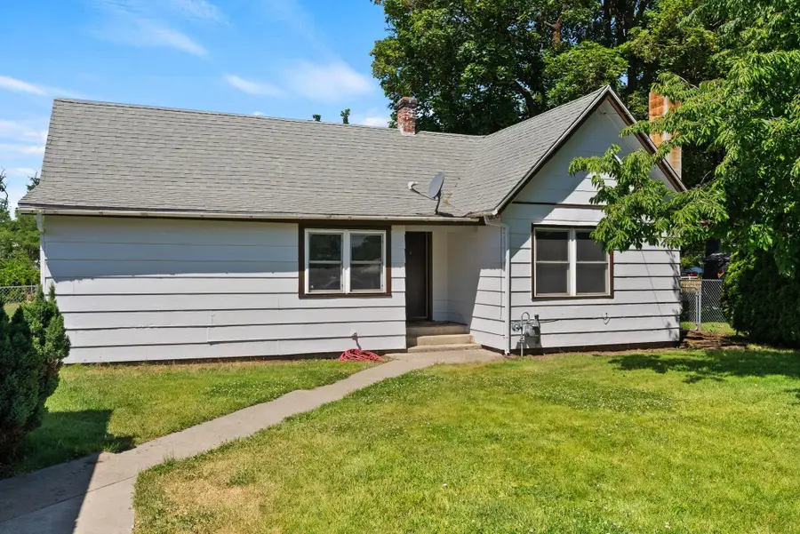 2815 N Bowman Rd, Spokane Valley, WA 99212 - Image #2