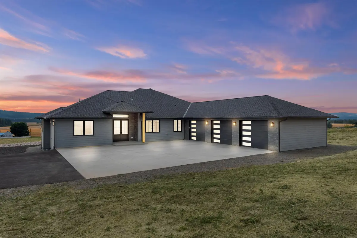 6957 E Big Meadows Rd, Chattaroy, WA 99003 - Image #1