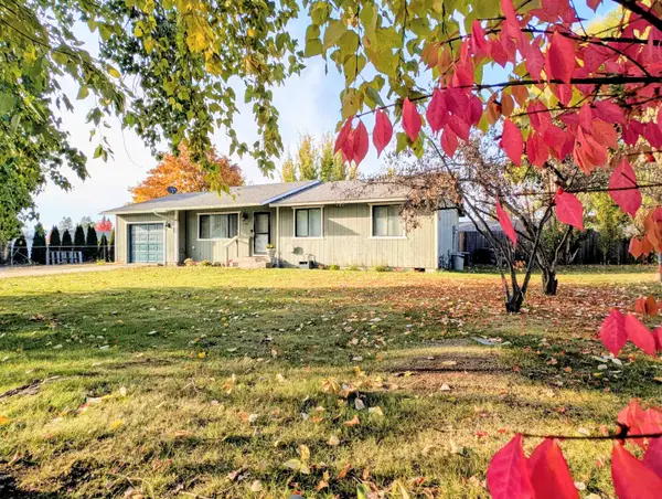 1321 E 4th Ave, Deer Park, WA 99006