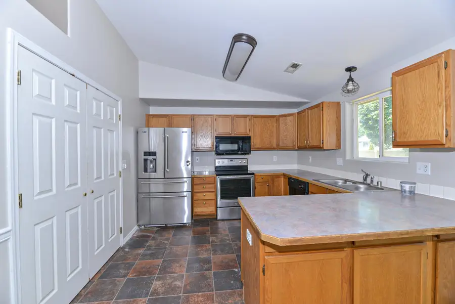 12406 W 11th Ave, Airway Heights, WA 99001 - Image #3