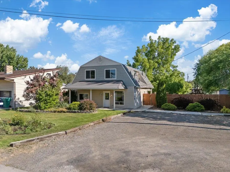 11302 E Broadway Ave, Spokane Valley, WA 99206 - Image #2