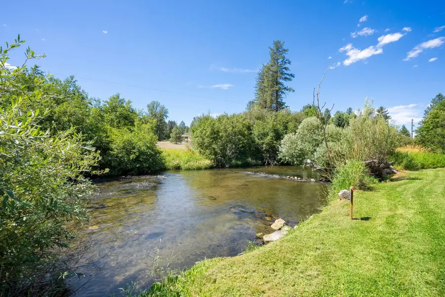 2406 E Colbert Rd, Colbert, WA 99005 - Image #3