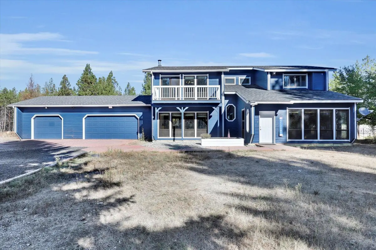 4221 E Bailey Rd, Chattaroy, WA 99003 - Image #1