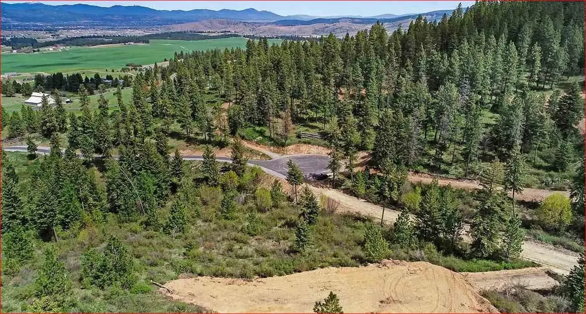 6801 S Bridle Trail Ln, Greenacres, WA 99016 - Image #1