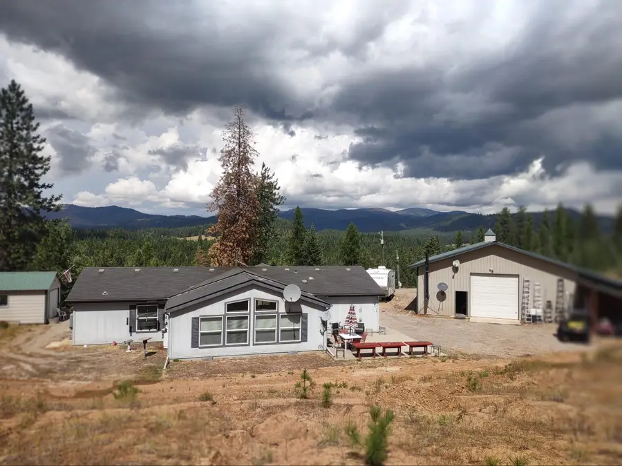 5105 Rose Hill Rd, Springdale, WA 99173 - Image #2