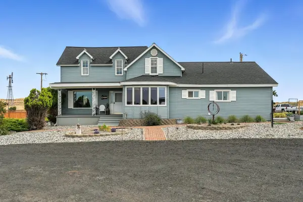 13550 State Route 2 E, Wilbur, WA 99185