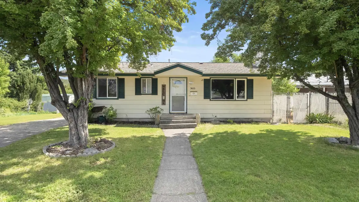 3615 E Buckeye Ct, Spokane, WA 99217 - Image #1