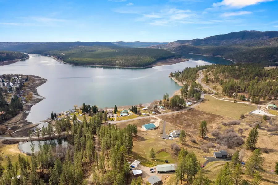 6712 C Hwy 291 Hwy, Nine Mile Falls, WA 99026 - Image #2