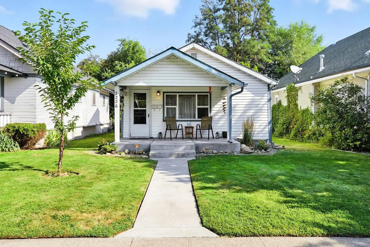 2226 W Sinto Ave, Spokane, WA 99201 - Image #1