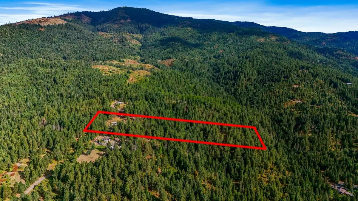 12220 S Alpine Fern Ln, Rockford, WA 99030 - Image #1