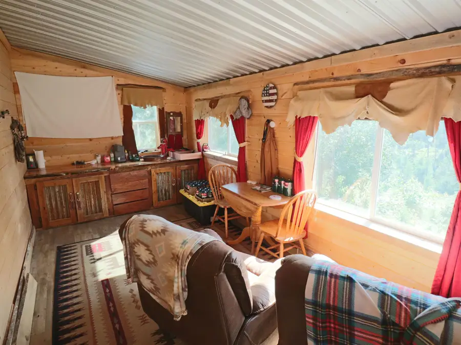 1733 Old Addy Rd, Addy, WA 99101 - Image #3