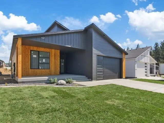 3335 S Morrill Ln, Spokane, WA 99223 - Image #2