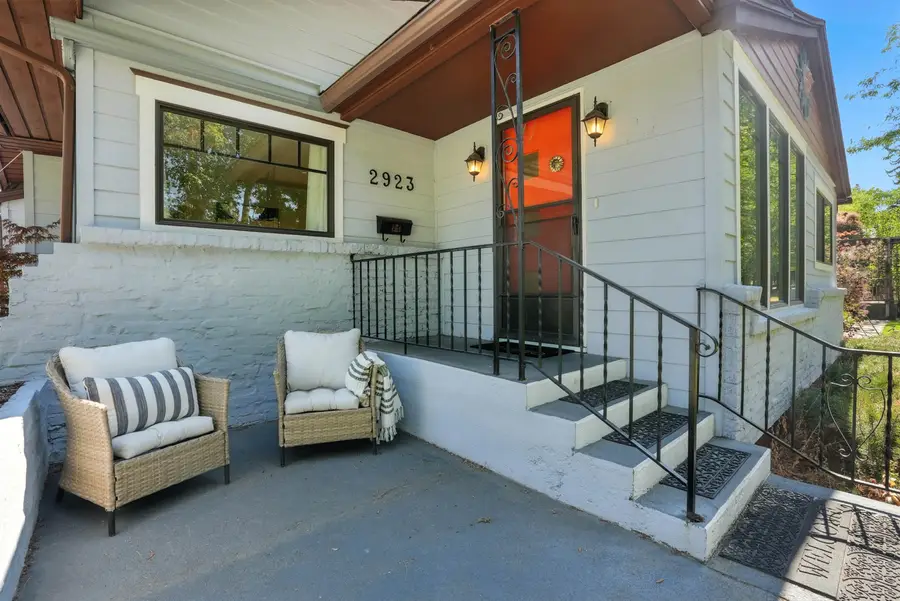 2923 S Manito Blvd, Spokane, WA 99203 - Image #2