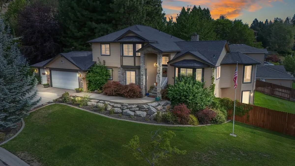 5808 N Hermosa Cir, Otis Orchards, WA 99027 - Image #1