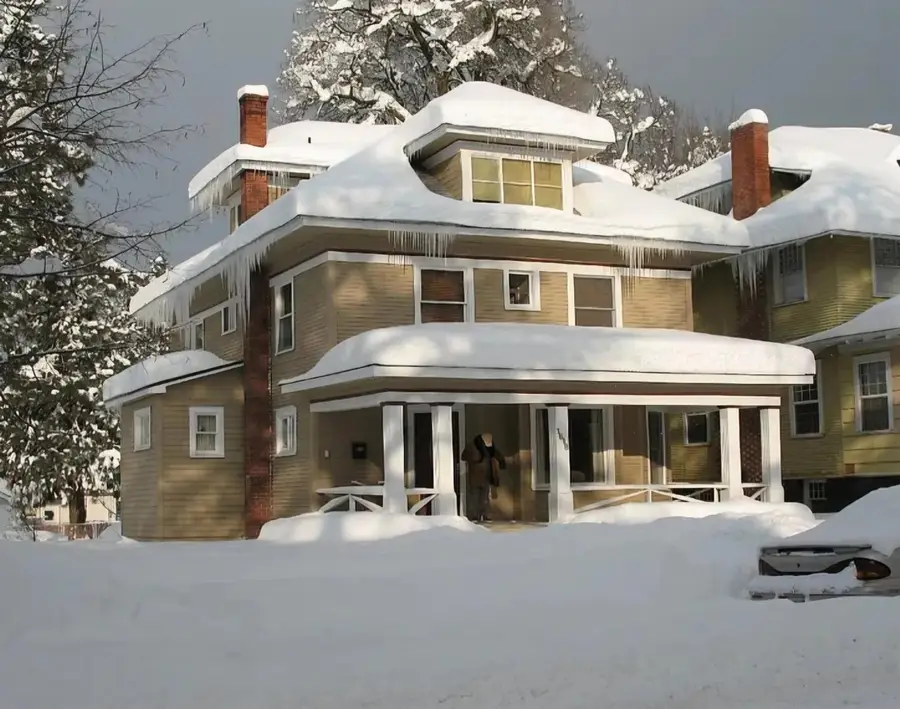 1618 W 11th Ave, Spokane, WA 99204 - #3