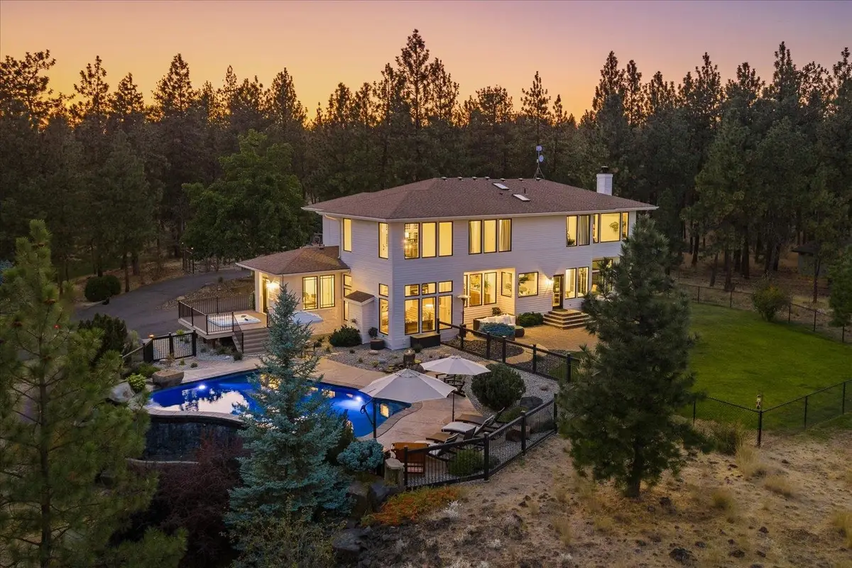 7010 W West Rim Ln, Spokane, WA 99224 - #1