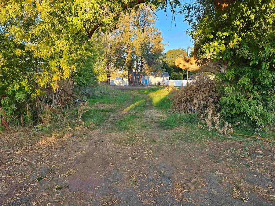 423 S Brower St, Medical Lake, WA 99022 - Image #3