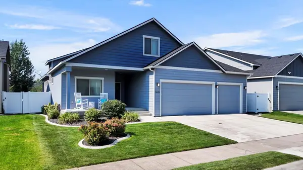 8409 N Maple Ln, Spokane, WA 99208