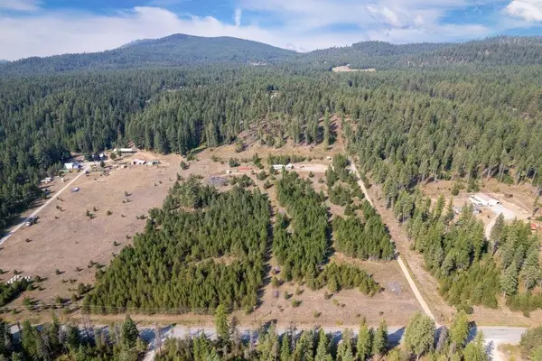 3692 Spring Valley Rd, Newport, WA 99156